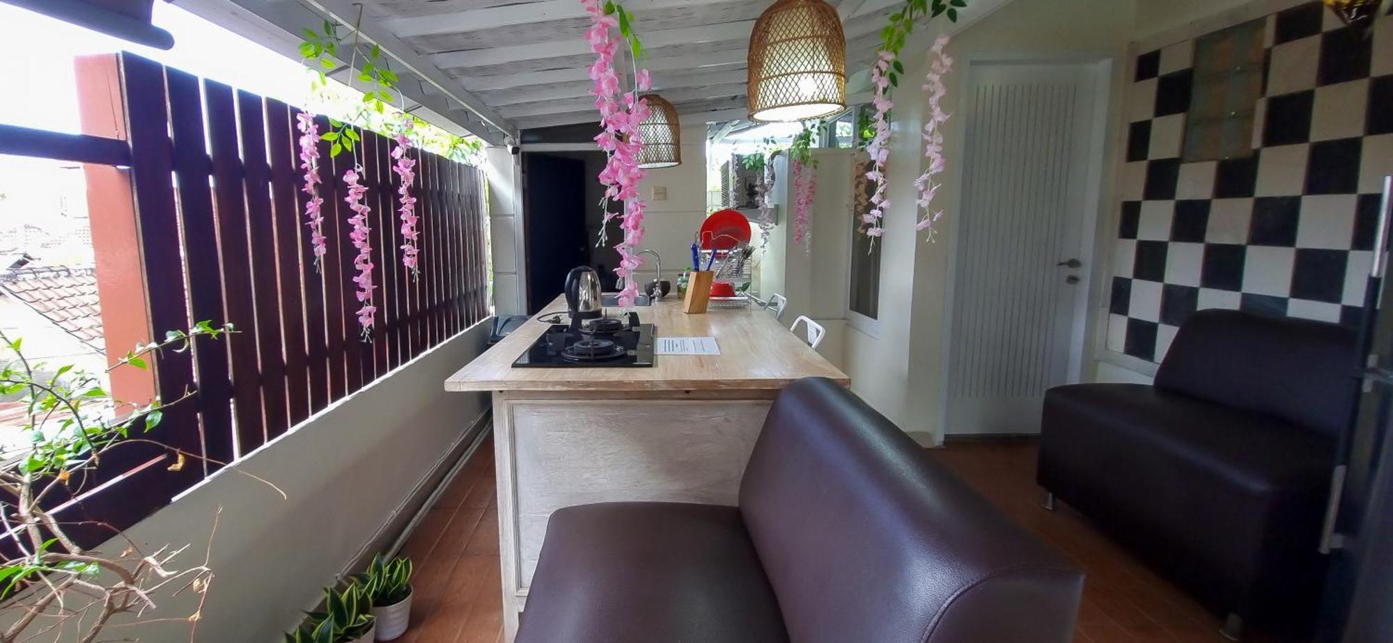 Gustav Bali Homestay And Massage Sanur  Exterior photo